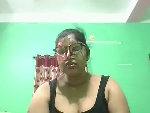 Kavya17 online show from June 2026 01:56:01 PM