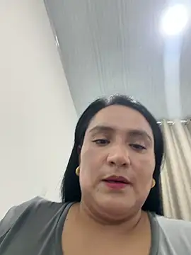 rousee69  online show from June 2026 11:09:01 PM