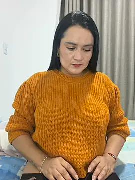 rousee69  online show from May 2026 12:05:01 AM