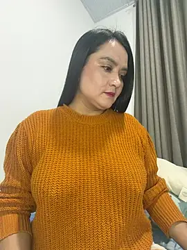rousee69  online show from May 2026 02:09:01 AM