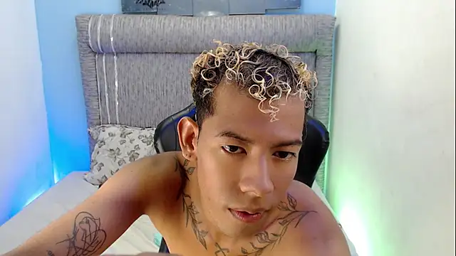 Taylerr 18 online show from May 2026 12:40:01 AM