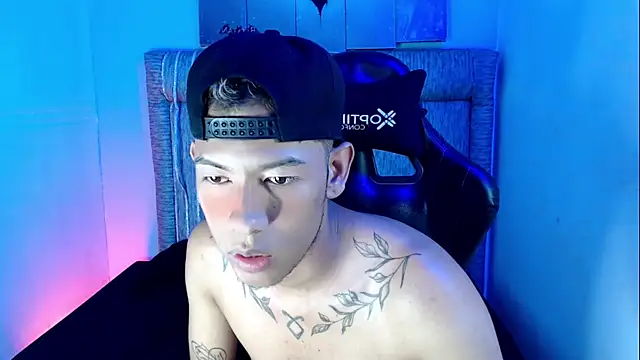 Taylerr 18 online show from June 2026 04:45:02 PM