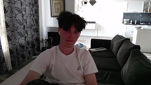 arthur   king online show from May 2026 02:04:02 PM
