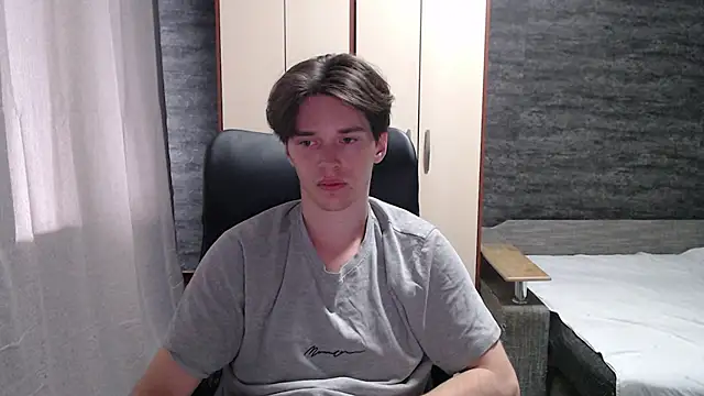 arthur   king online show from July 2026 01:04:02 PM