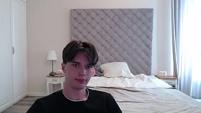 arthur   king online show from May 2026 01:17:01 PM