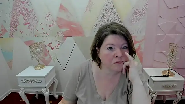 Melaniefeys online show from May 2026 09:29:02 AM