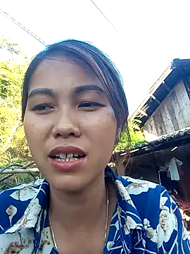 Snapshot of Suly-sweet chatting on May 2026 10:00:02 AM Suly-sweet online show from May 2026 10:00:02 AM