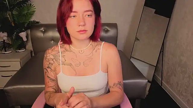 Nikki Gringer online show from June 2026 01:27:02 AM