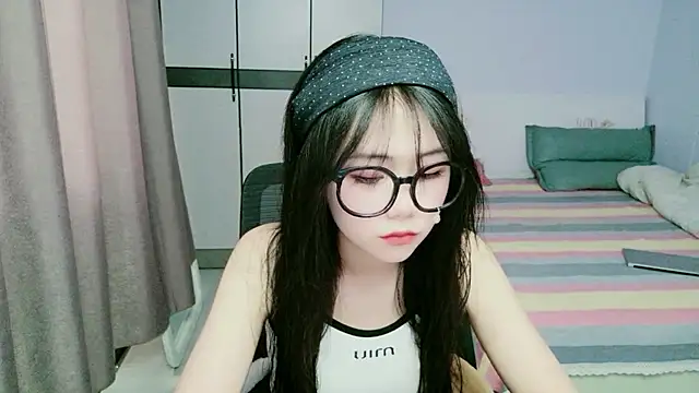 xiaoxiaoyu030 online show from May 2026 09:30:01 AM