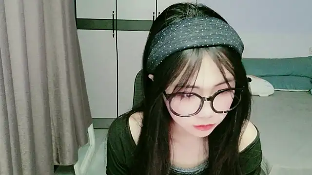 xiaoxiaoyu030 online show from May 2026 10:56:01 AM