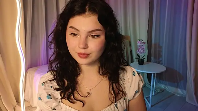 lollyy pop online show from June 2026 01:37:01 AM