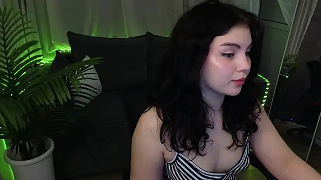 lollyy pop online show from May 2026 01:27:01 AM