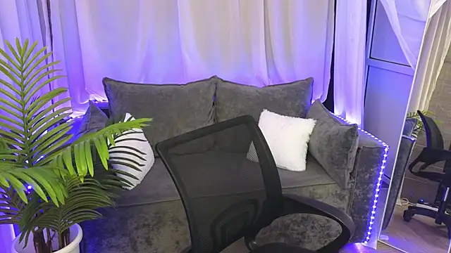 lollyy pop online show from May 2026 01:35:02 AM