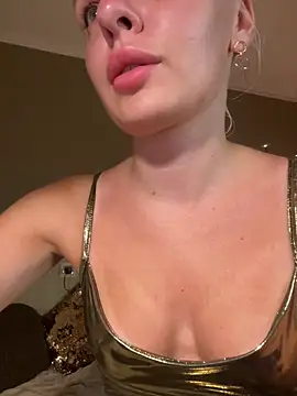 MissAnabel  online show from June 2026 07:20:01 PM
