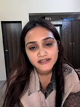 Ash Dolll online show from May 2026 12:12:02 PM