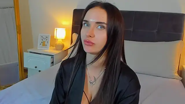 KellyWhites online show from June 2026 06:41:01 AM