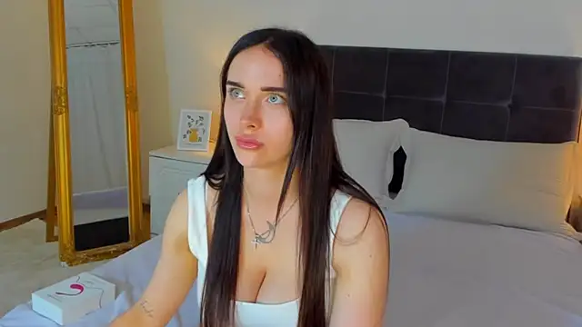 KellyWhites online show from June 2026 05:30:01 AM