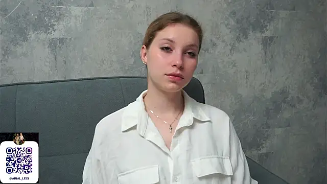 Sairallyn online show from June 2026 08:06:01 PM