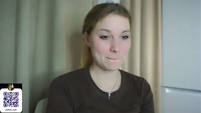 Sairallyn online show from June 2026 09:09:01 PM