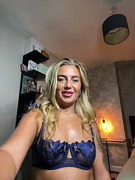 CharlottemilfUKx online show from May 2026 11:33:02 PM