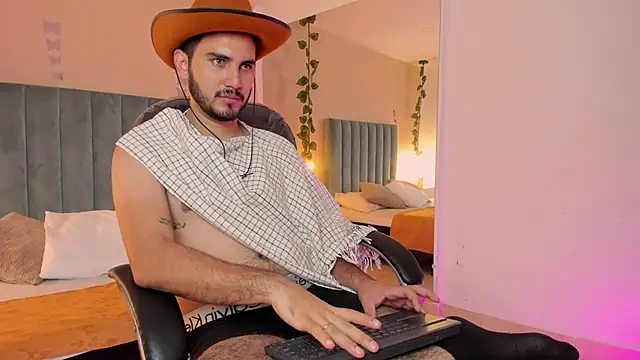 Snapshot of NOAH_SIN_ chatting on July 2026 11:16:02 AM NOAH SIN online show from July 2026 11:16:02 AM