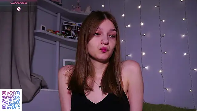 OpsiBoobsi online show from June 2026 06:44:01 AM