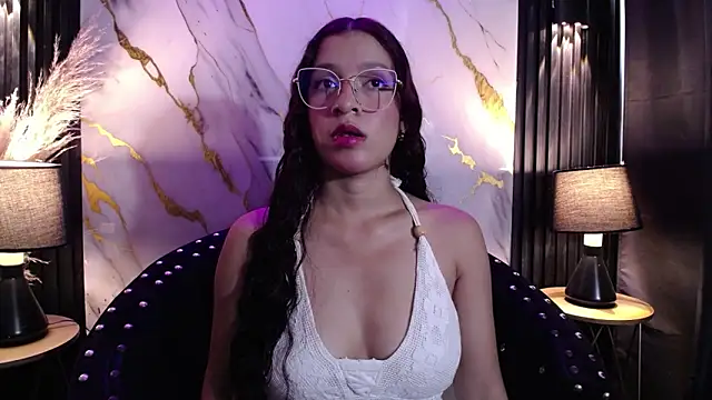BrianaGaging online show from June 2026 12:06:01 PM