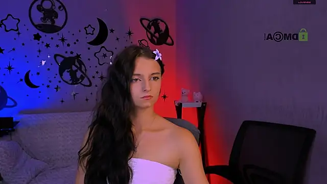 Snapshot of caroline_honeyy chatting on July 2026 09:08:01 AM caroline honeyy online show from July 2026 09:08:01 AM