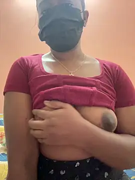 blacky pearl online show from May 2026 06:44:02 AM