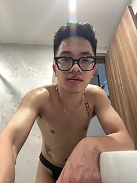 TienMinh233 online show from May 2026 10:56:02 AM