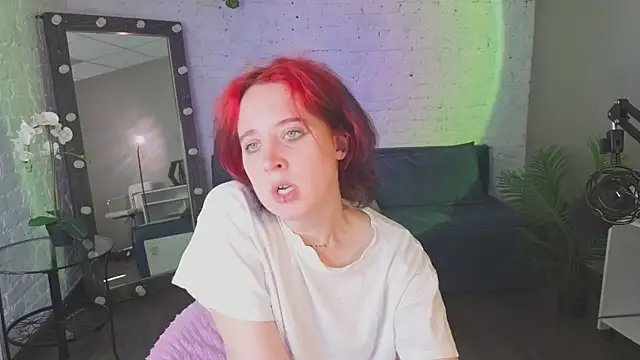 ScarlettSparkss online show from June 2026 06:52:02 AM