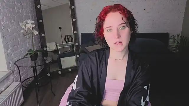 ScarlettSparkss online show from June 2026 06:02:01 AM