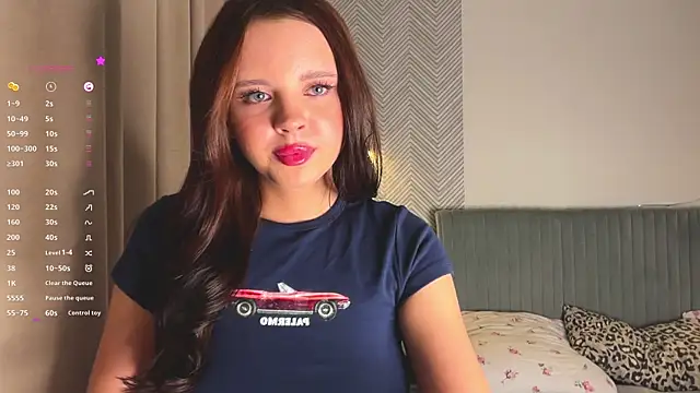 Snapshot of aminaliven chatting on May 2026 04:27:02 PM aminaliven online show from May 2026 04:27:02 PM