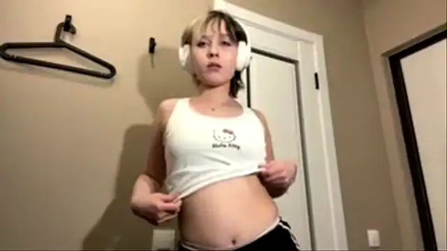CuteLilit online show from May 2026 09:02:01 PM