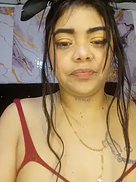 luxuryluna online show from May 2026 01:56:01 AM
