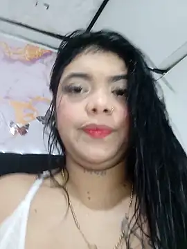 luxuryluna online show from May 2026 10:43:02 PM