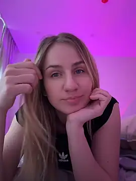 AnnaMist  online show from May 2026 06:45:02 AM