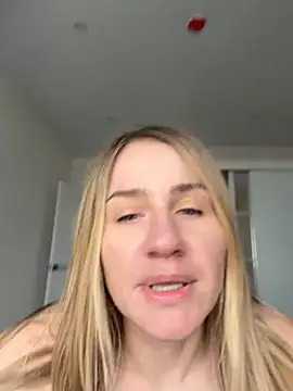 AnnaMist  online show from May 2026 07:41:01 AM