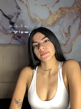 lis hot ec online show from June 2026 09:25:02 PM