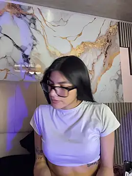 lis hot ec online show from June 2026 09:09:01 PM