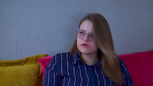 AlexaAvery online show from July 2026 06:35:02 AM
