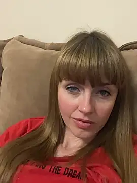Kamilochka29511 online show from June 2026 06:38:01 PM