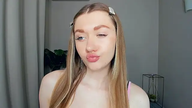 ThanhBuerger online show from May 2026 10:10:02 PM