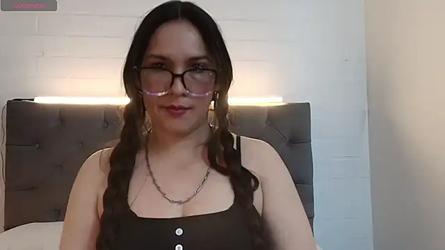 Snapshot of Rossy_Marks chatting on June 2026 04:12:02 AM Rossy Marks online show from June 2026 04:12:02 AM