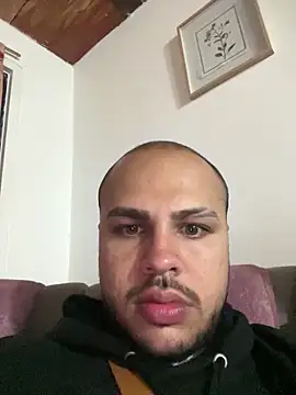 ladyandnico online show from May 2026 03:56:02 AM