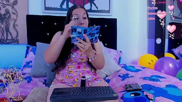 BLONDIE TATIS online show from June 2026 12:39:02 PM