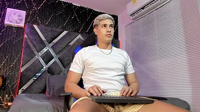 dominic connor online show from June 2026 03:18:01 AM