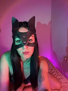 ToxicYani online show from May 2026 02:21:02 AM