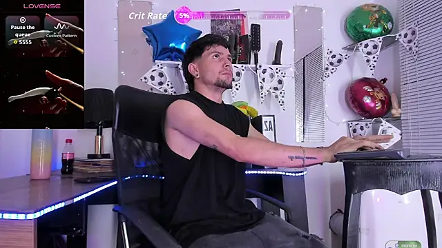 StefanoBigCock online show from July 2026 07:25:01 PM
