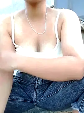 Mirra-a online show from June 2026 10:09:01 AM